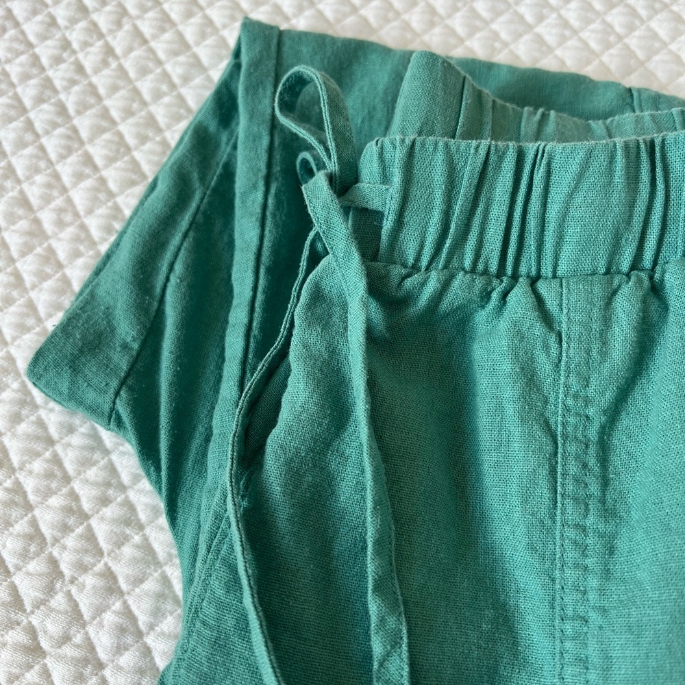 High Rise Tapered Pant | Universal Thread - Picture 2 of 7